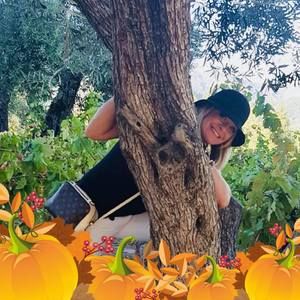 Meet your Posher, Lynnette